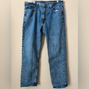 Levi's 505 regular fit Men's size 38 x 30 Light Blue Denim Wash Jeans Pants
